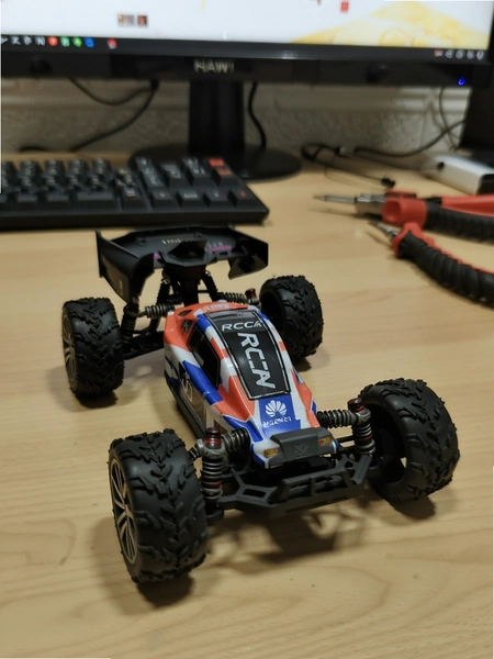 RCCar��Ϊ�ֻ�����ң�س�Ԥ��ͼ