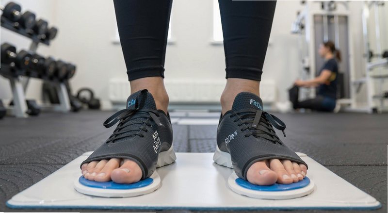 FitDays��ȷվ��˫�Ÿ��ǵ缫Ƭʾ��ͼ