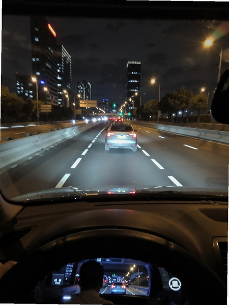 �������м�ʻ ��׿�ֻ����л��� ҹ����· �������