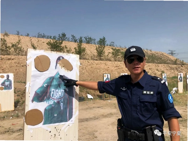 枪声响起(Shots Fired)射击训练