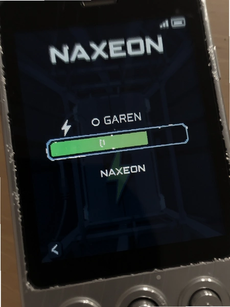 NAXEON�����Ƚ���