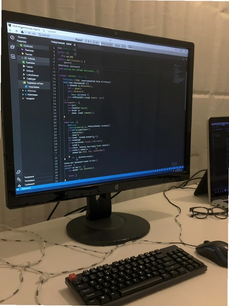 Web�����Ŀ�½��뵼�������ͼ