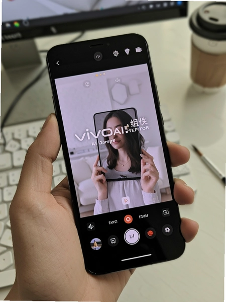 vivoAI��� �ֻ���ͼ����չʾ